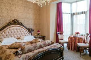 Гостиница Шери Холл Ростов-на-Дону Стандартный люкс-1