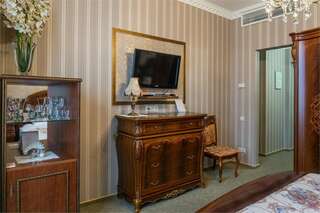 Гостиница Шери Холл Ростов-на-Дону Улучшенный двухместный номер с 1 кроватью-9