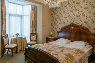 Гостиница Шери Холл Ростов-на-Дону Улучшенный двухместный номер с 1 кроватью-10